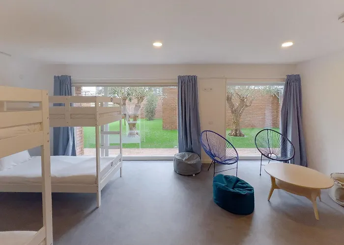 Magnolia - Exclusive Garden Apartment Porto